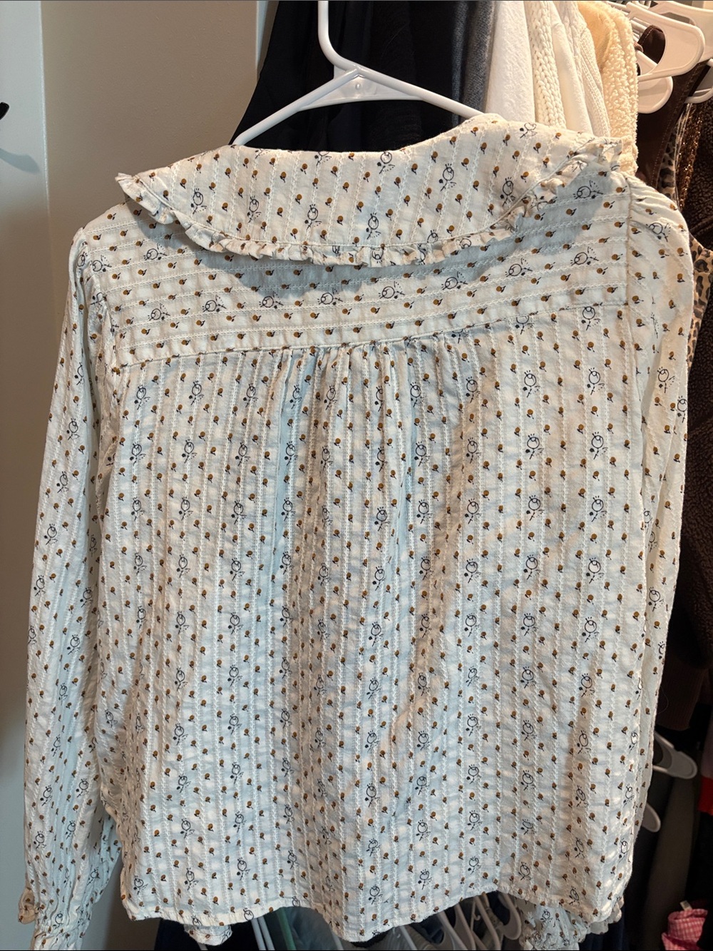 Pilcro Cream Floral Button-Up Blouse - Picture 6 of 6
